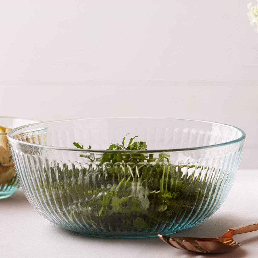 Pyrex® Sculpted 4.5-quart Mixing Bowl